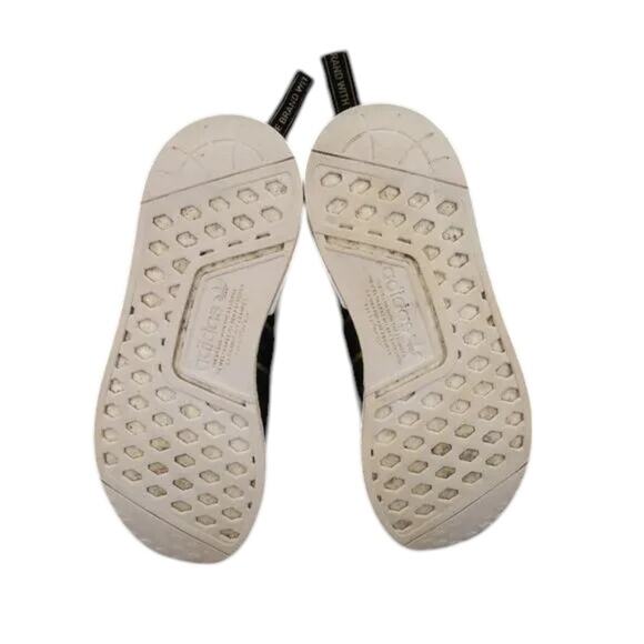 Adidas Shoes Womens 9 Sneakers NMD R1 Athletic Trainer Lifestyle Active Black - Picture 9 of 13